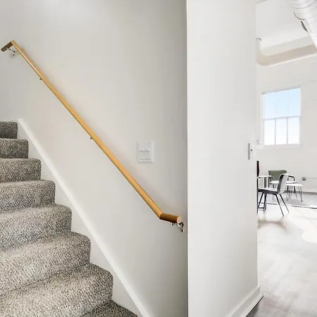 Cozysuites - 2Br With Direct Skybridge Access #9 Indianapolis Esterno foto